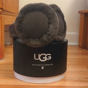 UGG Bluetooth Earmuffs